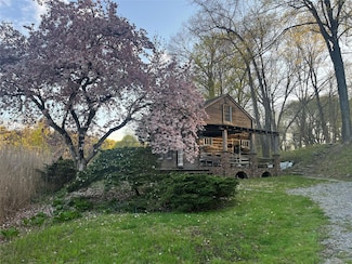 227 Cedar Ln, Ossining, NY 10562
