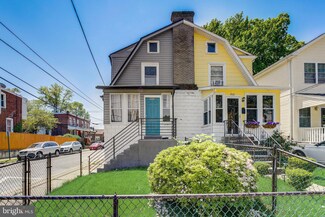 900 Clifton Ave, Darby, PA 19023