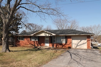 2211 Walnut St, Bowling Green, KY 42101