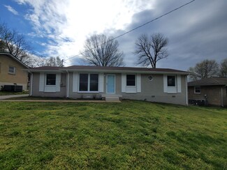 4865 Whittier Dr, Old Hickory, TN 37138