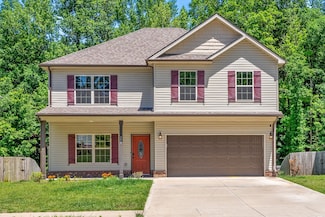 395 Barry Dr, Clarksville, TN 37040
