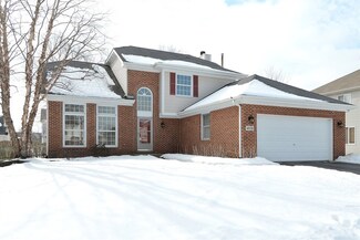4836 Clearwater Ln, Naperville, IL 60564