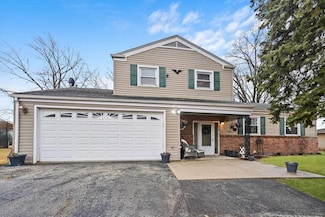 102 Red Bud Dr, Joliet, IL 60433