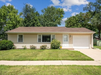 116 E 3rd Ave, Lisbon, IA 52253