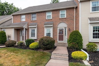 40 Orchard Brook Dr Unit 40, Wethersfield, CT 06109