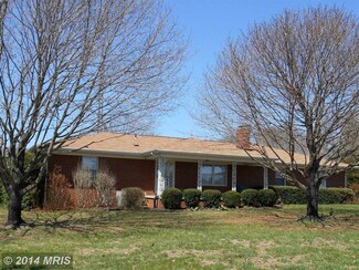 4087 W Hoover Rd, Reva, VA 22735