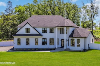 36 School Rd E, Marlboro, NJ 07746