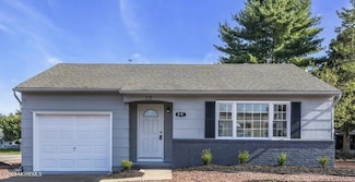 29 Carlisle Rd, Toms River, NJ 08757
