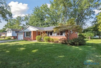 5843 Brainard Dr, Sylvania, OH 43560