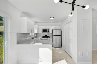3398 NE 9th Dr Unit 104, Homestead, FL 33033