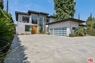 5301 Amestoy Ave, Encino, CA 91316