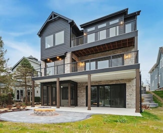 30248 Forest Dr, Burlington, WI 53105