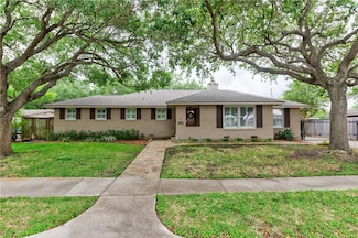445 Williamson Place, Corpus Christi, TX 78411