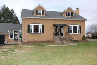 59 Mellon Ave, Gibbstown, NJ 08027