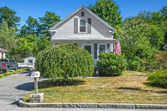 15 Coolidge St, North Chelmsford, MA 01863