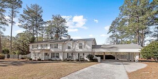 1208 Cambridge Rd, Dothan, AL 36305