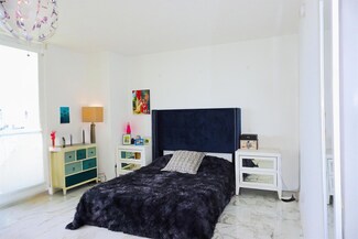 50 Biscayne Blvd Unit 4503, Miami, FL 33132