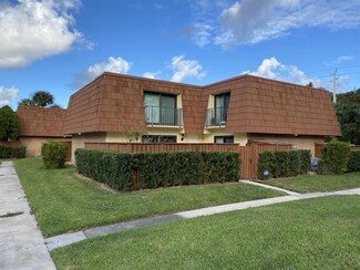212 Live Oak Ln, Boynton Beach, FL 33436