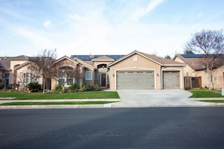 3027 San Gabriel Ave, Clovis, CA 93619