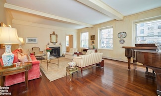 340 E 72nd St Unit 2N, New York, NY 10021