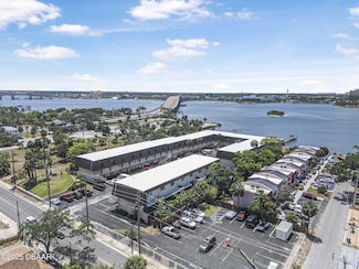 144 S Halifax Ave Unit 3, Daytona Beach, FL 32118