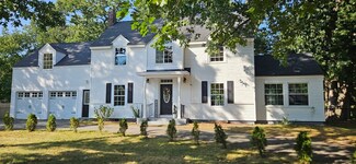 20 Bircham St, Springfield, MA 01104