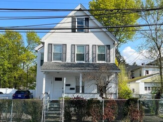 784 Truman Hwy, Hyde Park, MA 02136