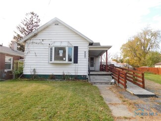 1656 Lebanon St, Toledo, OH 43605