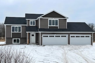 4682 9th St NE, St. Cloud, MN 56304