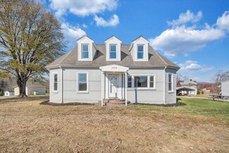 4868 Franklin St, Rocky Mount, VA 24151
