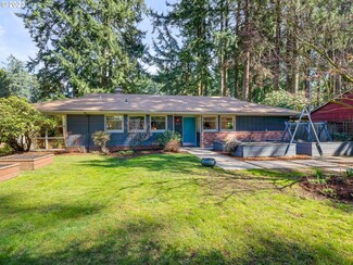 1202 NE 110th Ave, Portland, OR 97220