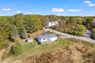 122 Haley Rd, Kittery, ME 03904