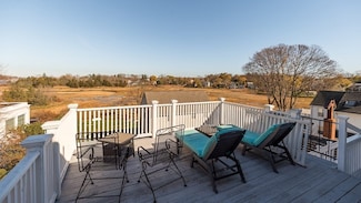 148 Main St, Essex, MA 01929