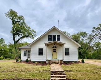 111 Jefferson Ave, Muscle Shoals, AL 35661