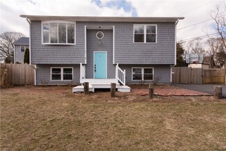 7 Anthony St, Warwick, RI 02886