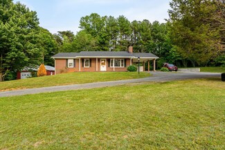 6849 Wards Rd, Rustburg, VA 24588