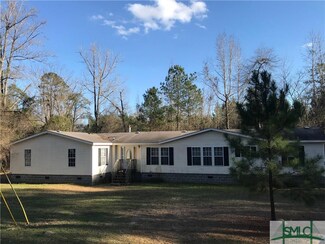 516 Bluebird Ln, Millen, GA 30442
