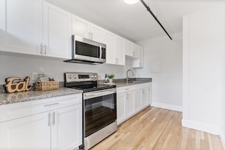 40 Butler Rd Unit 103, Quincy, MA 02169