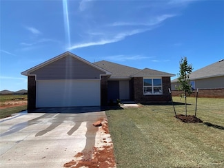 933 S Buffalo Ln, Mustang, OK 73064