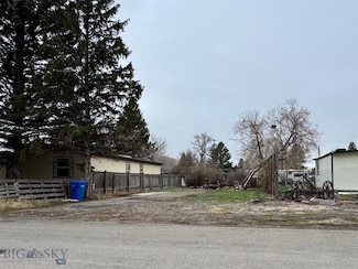 128 S P St, Livingston, MT 59047