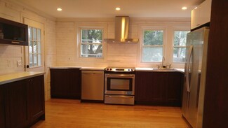 34 Holmes St, Brockton, MA 02301