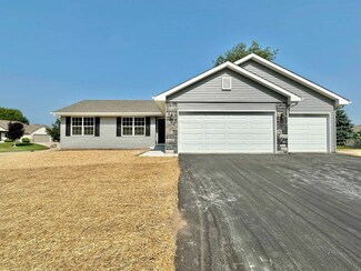 2146 Christilla Dr, Beloit, WI 53511