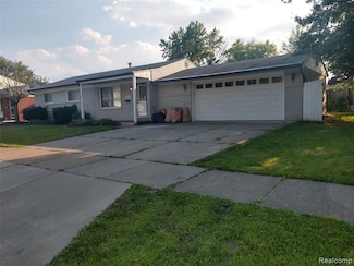 30469 Winthrop Dr, Madison Heights, MI 48071