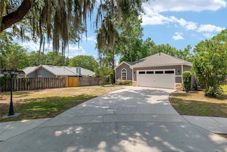 3664 NW 55th Ln, Gainesville, FL 32653