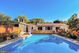 4602 Fenimore Place, Alexandria, VA 22309