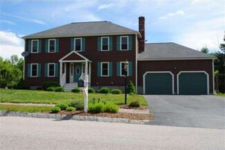 5 Liberty Hill Dr, Blackstone, MA 01504