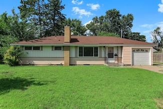 2018 54th Ave N, Minneapolis, MN 55430