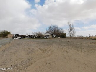 28321 Desert Height Dr, Bouse, AZ 85325