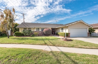 1207 Sycamore Ave, Fullerton, CA 92831