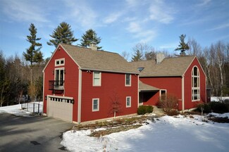21 Cherry Ln, Madbury, NH 03823